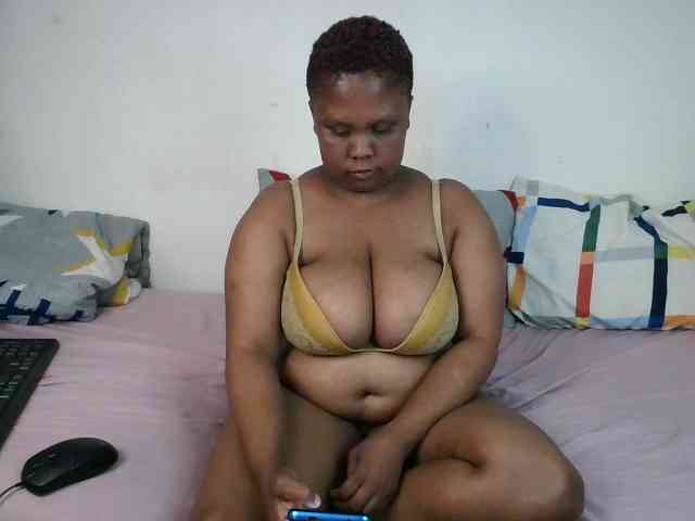 BIGTITTISXX BIGTITTISXX