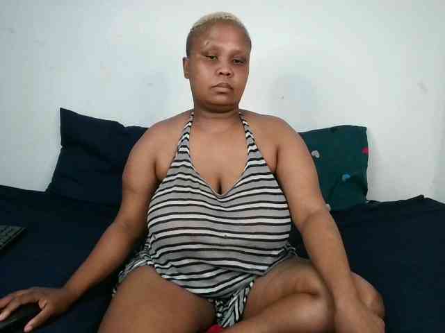 BIGTITTISXX BIGTITTISXX