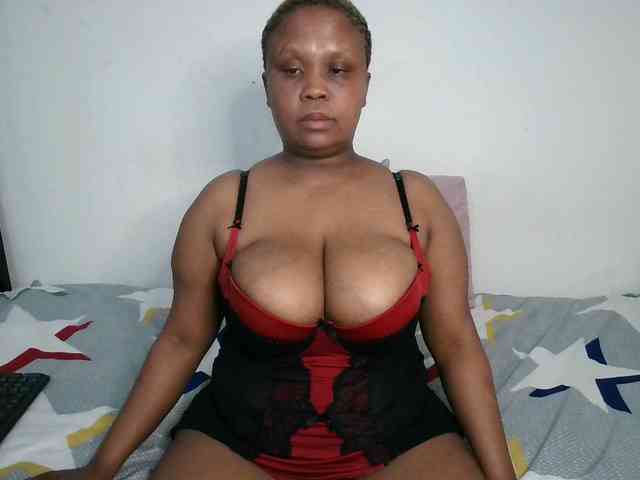 BIGTITTISXX