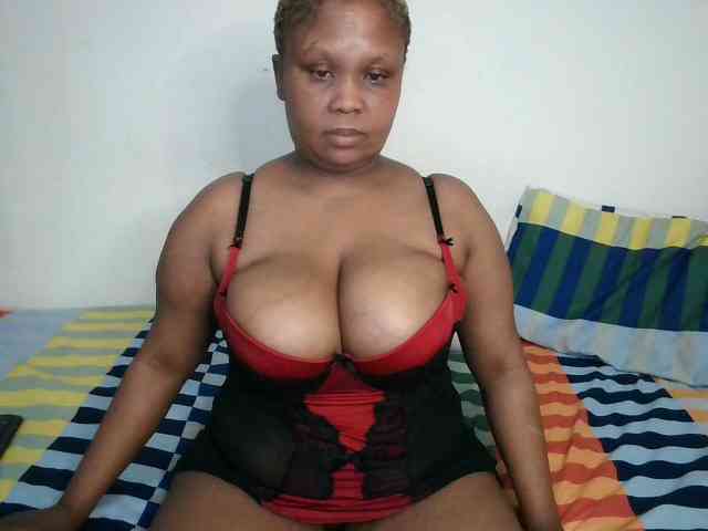BIGTITTISXX