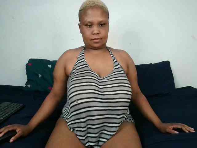 BIGTITTISXX BIGTITTISXX