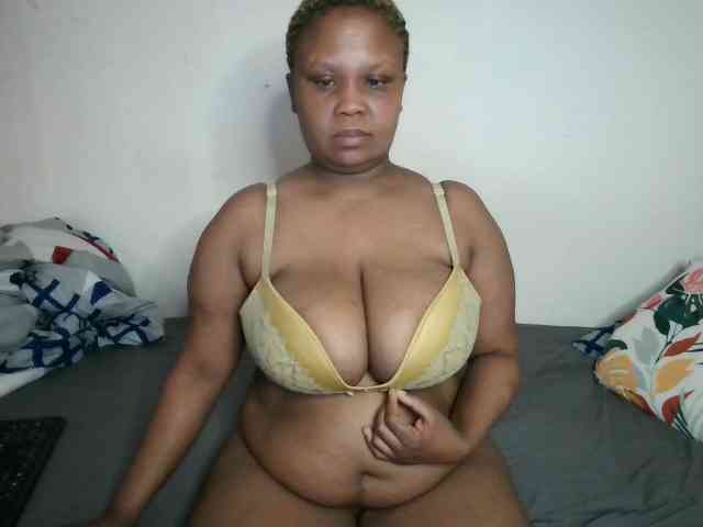 BIGTITTISXX