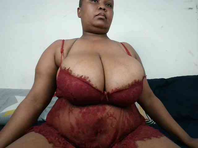 BIGTITTISXX BIGTITTISXX