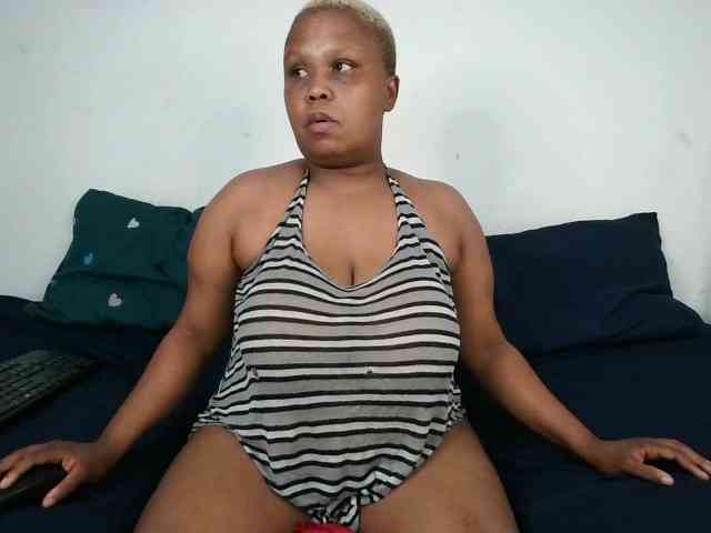 BIGTITTISXX BIGTITTISXX