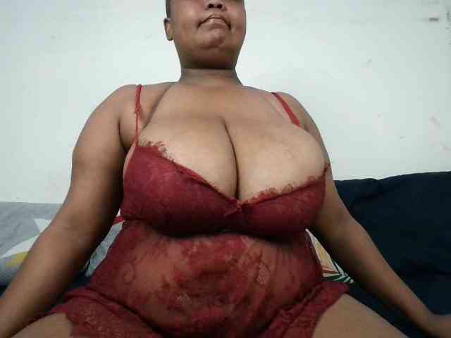 BIGTITTISXX BIGTITTISXX