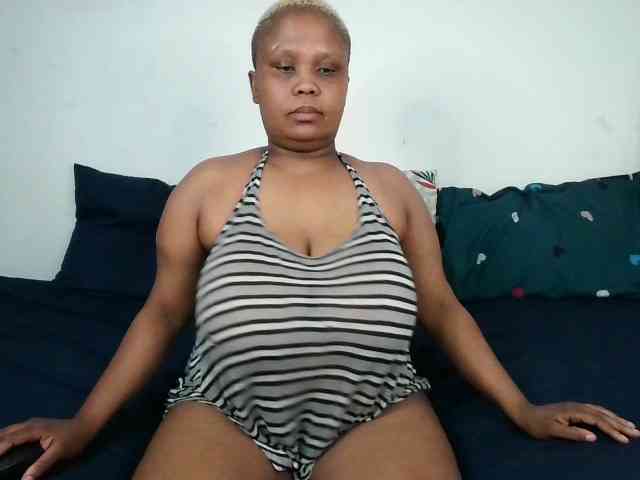 BIGTITTISXX BIGTITTISXX