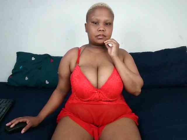 BIGTITTISXX BIGTITTISXX