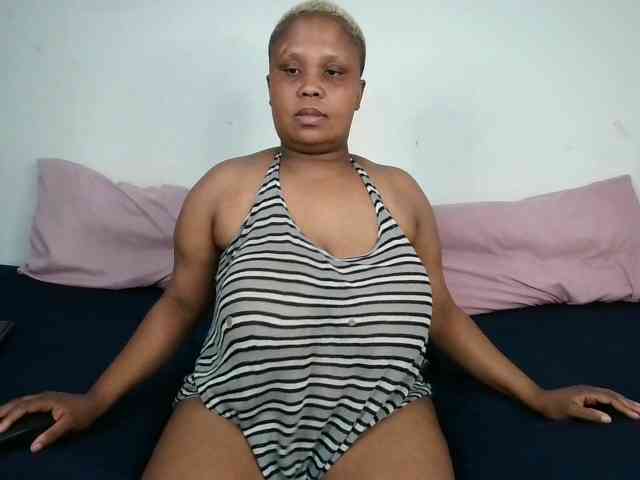 BIGTITTISXX BIGTITTISXX