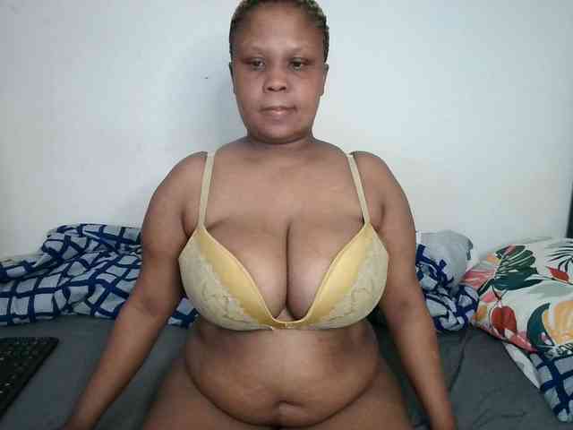 BIGTITTISXX