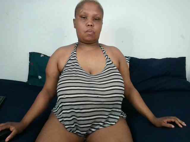 BIGTITTISXX BIGTITTISXX