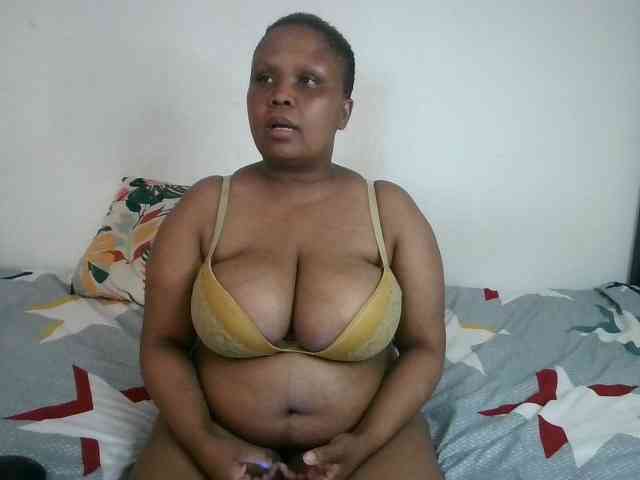 BIGTITTISXX BIGTITTISXX