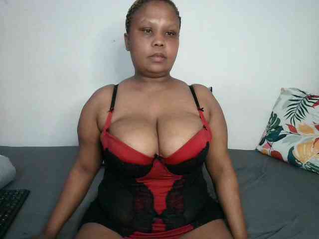 BIGTITTISXX