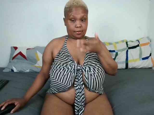 BIGTITTISXX BIGTITTISXX