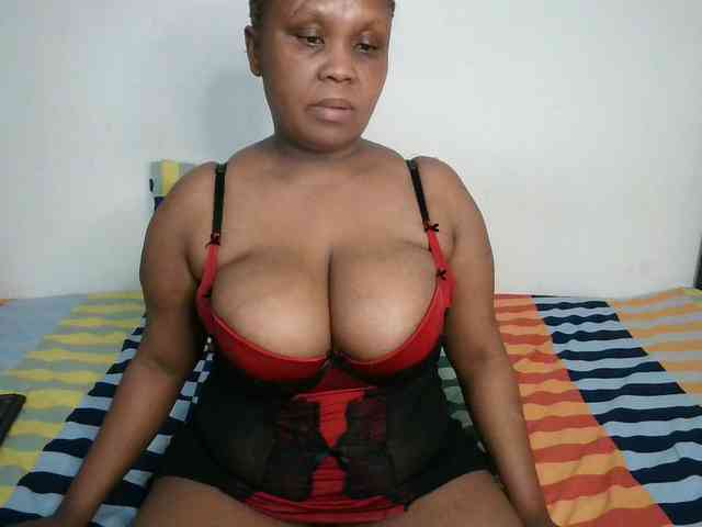 BIGTITTISXX