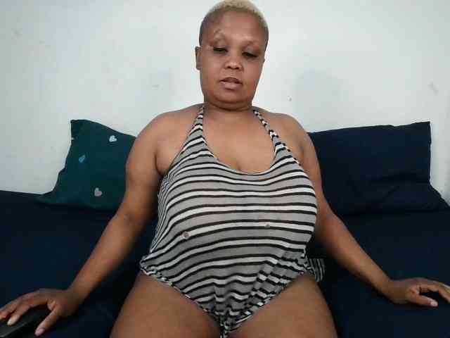 BIGTITTISXX BIGTITTISXX