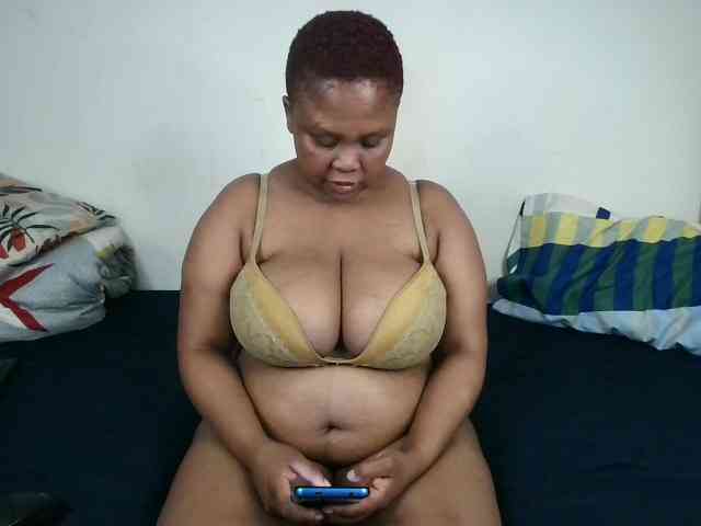 BIGTITTISXX BIGTITTISXX