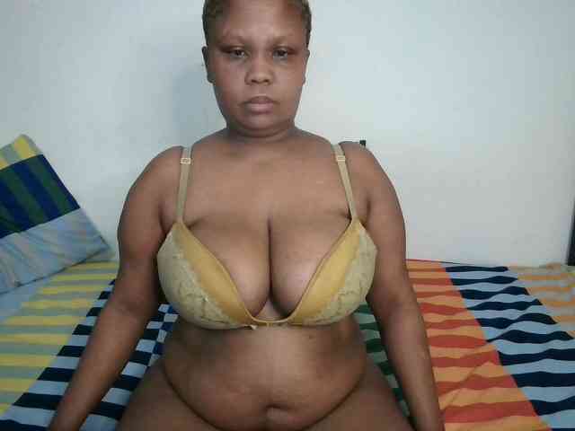 BIGTITTISXX