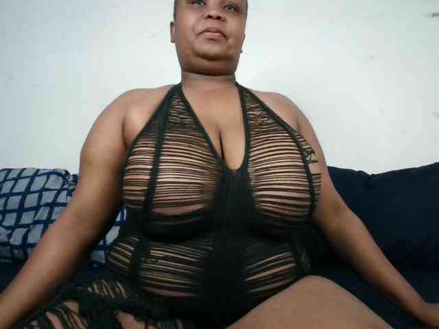 BIGTITTISXX BIGTITTISXX