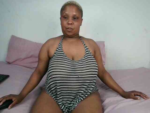 BIGTITTISXX BIGTITTISXX