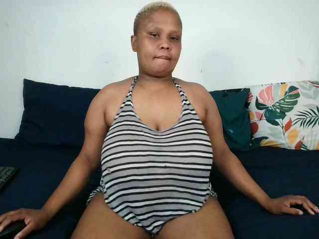 BIGTITTISXX BIGTITTISXX