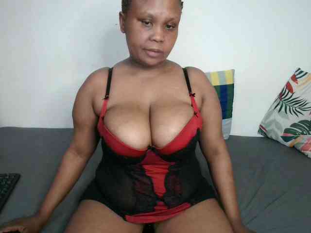 BIGTITTISXX
