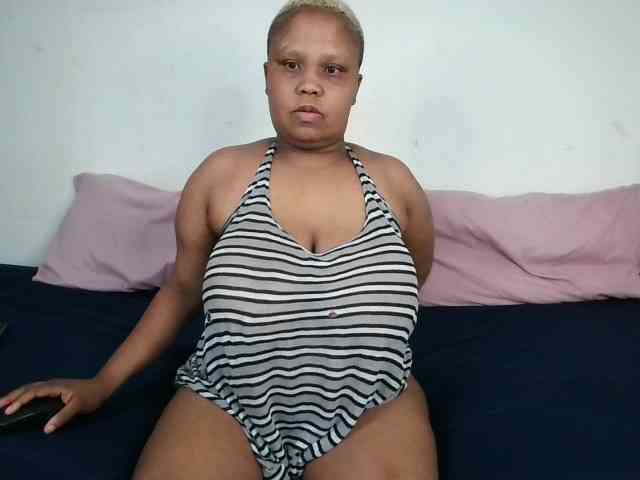 BIGTITTISXX BIGTITTISXX