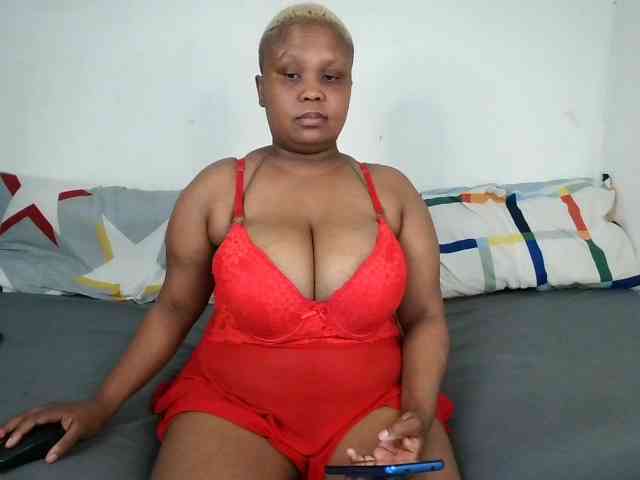 BIGTITTISXX BIGTITTISXX