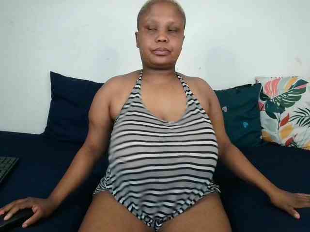 BIGTITTISXX BIGTITTISXX