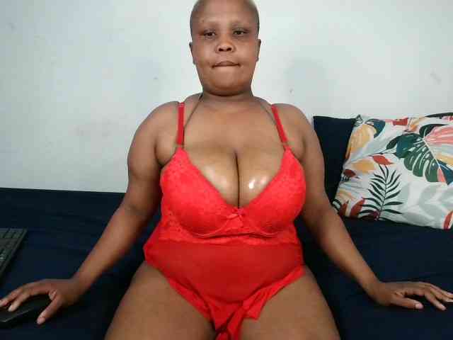 BIGTITTISXX BIGTITTISXX