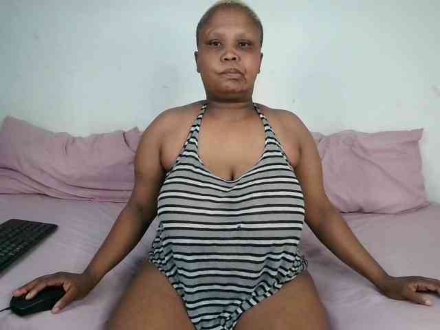 BIGTITTISXX BIGTITTISXX