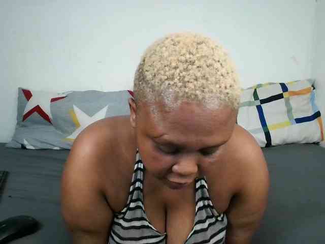 BIGTITTISXX BIGTITTISXX