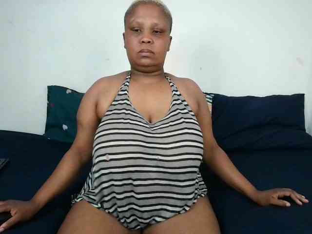 BIGTITTISXX BIGTITTISXX