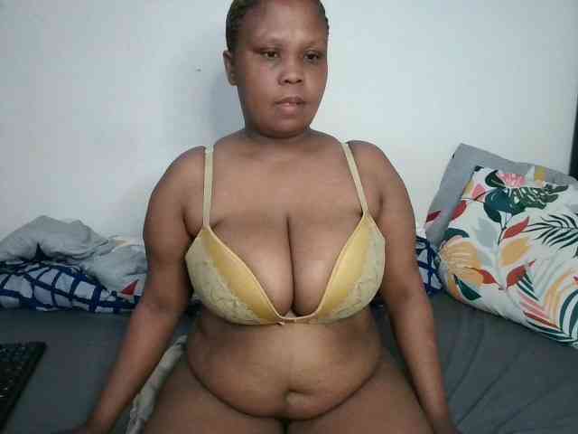 BIGTITTISXX