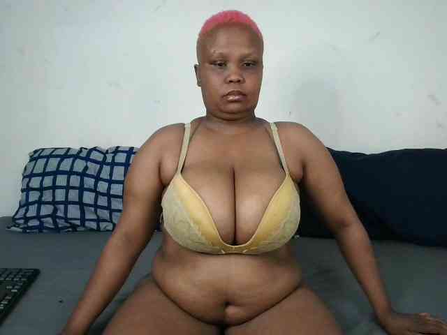 BIGTITTISXX BIGTITTISXX