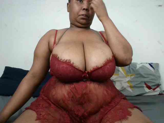 BIGTITTISXX BIGTITTISXX