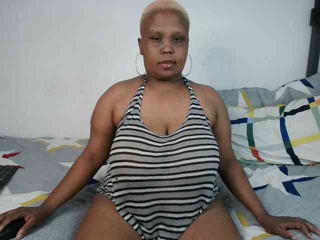 BIGTITTISXX BIGTITTISXX