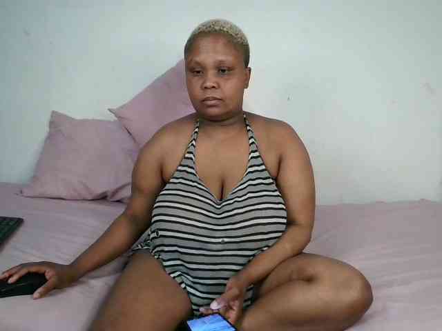 BIGTITTISXX BIGTITTISXX