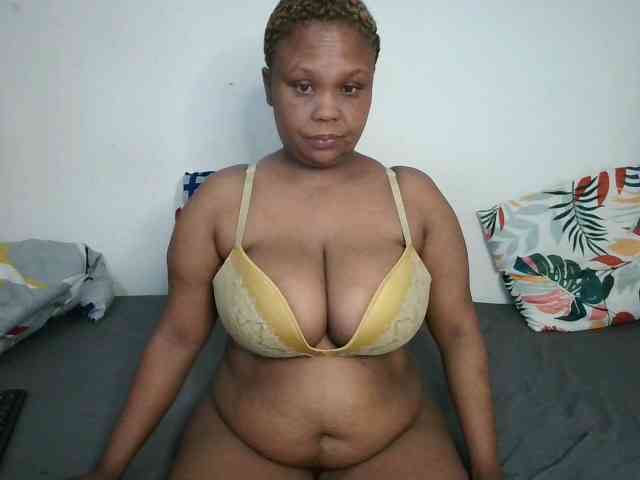 BIGTITTISXX