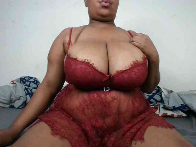 BIGTITTISXX BIGTITTISXX