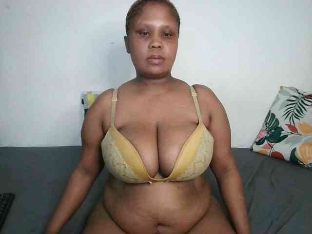 BIGTITTISXX