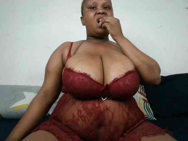 BIGTITTISXX BIGTITTISXX