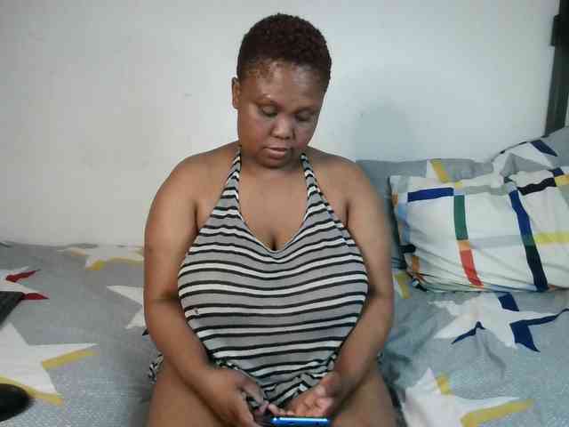 BIGTITTISXX BIGTITTISXX