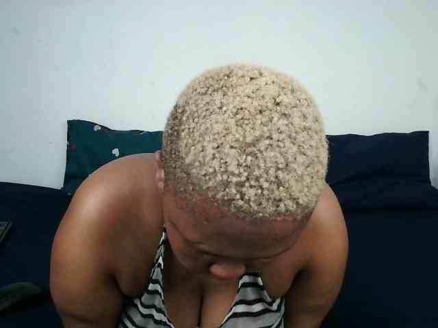 BIGTITTISXX BIGTITTISXX