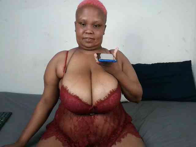 BIGTITTISXX BIGTITTISXX