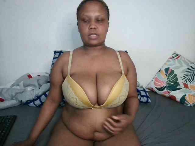 BIGTITTISXX