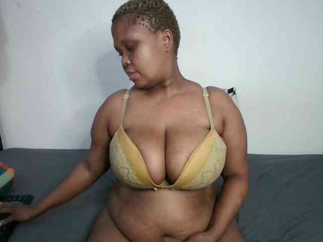chat on live BIGTITTISXX