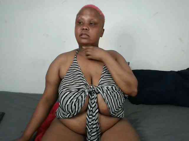 BIGTITTISXX BIGTITTISXX