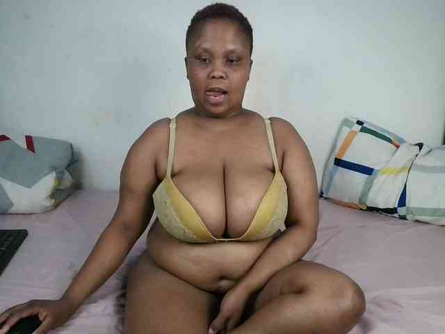 BIGTITTISXX BIGTITTISXX