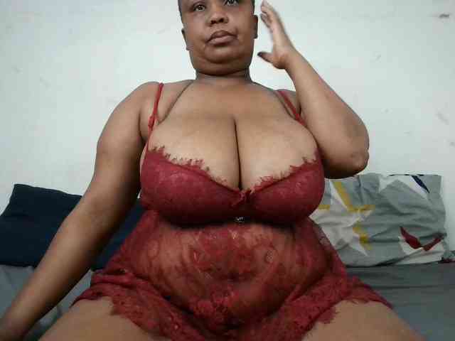 BIGTITTISXX Live Webcam on BongaCams