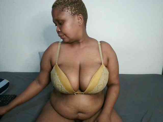 live chat online BIGTITTISXX
